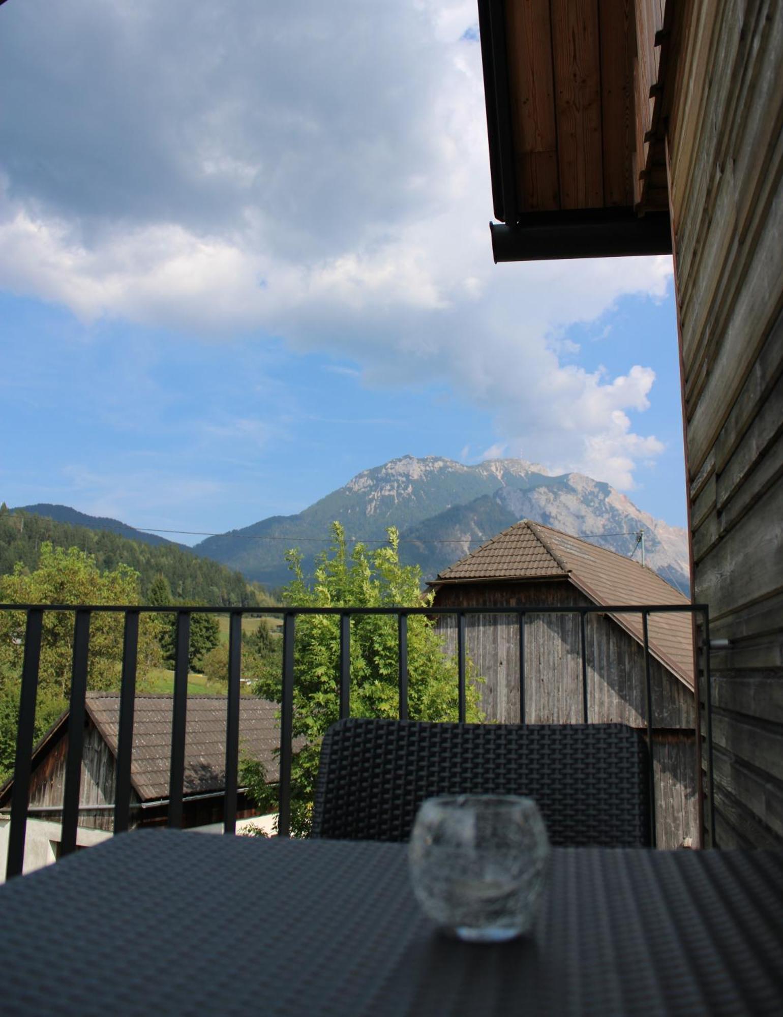 Appartment Herzblick Sankt Georgen im Gailtal Exterior foto